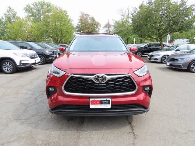 Thumbnail: 2021 Toyota Highlander - 6