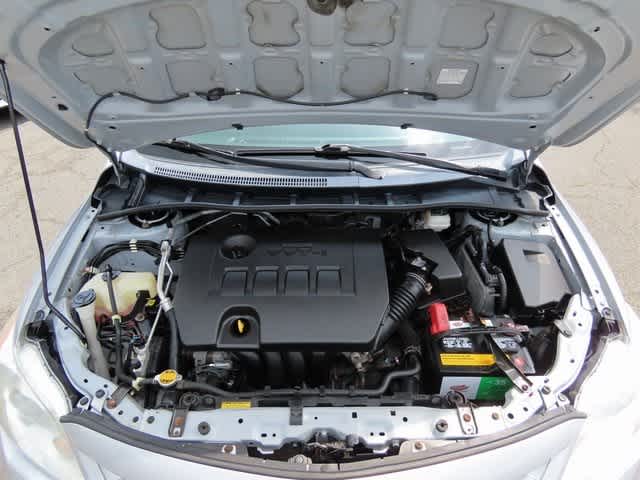 Thumbnail: 2013 Toyota Corolla - 10