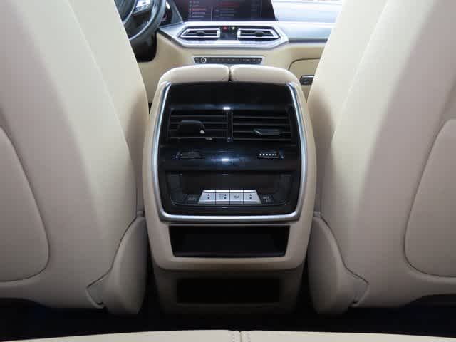 Thumbnail: 2022 BMW X5 - 25