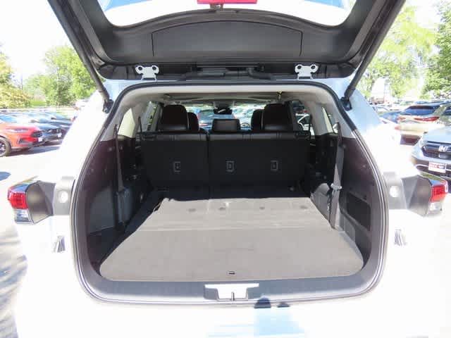 Thumbnail: 2024 Toyota Highlander - 12