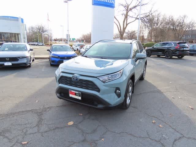 Thumbnail: 2021 Toyota RAV4 - 1