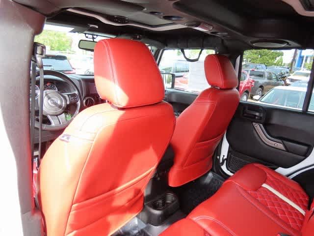 Thumbnail: 2014 Jeep Wrangler - 16