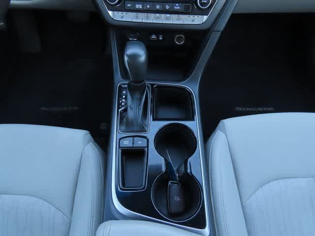 Thumbnail: 2019 Hyundai Sonata - 23