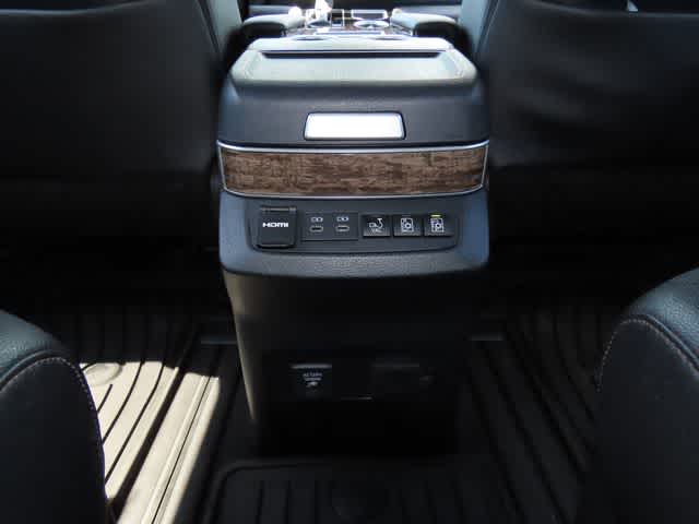 Thumbnail: 2025 Toyota Sienna - 30