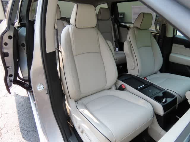 Thumbnail: 2025 Honda Odyssey - 19