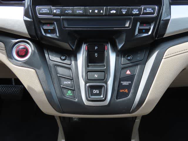 Thumbnail: 2018 Honda Odyssey - 21