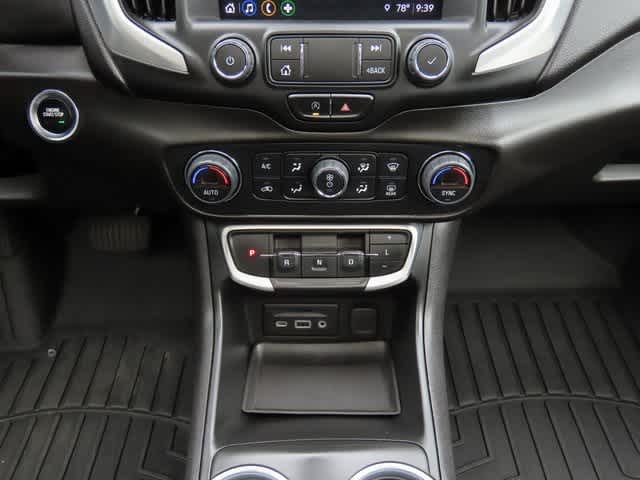 Thumbnail: 2022 GMC Terrain - 23