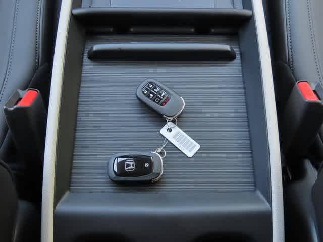 Thumbnail: 2026 Honda Odyssey - 30