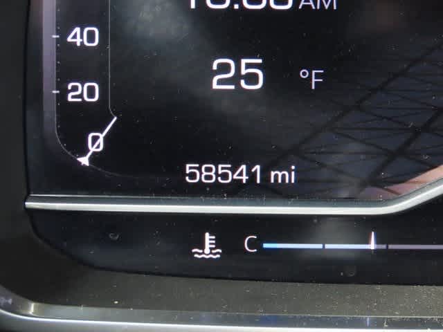 Thumbnail: 2023 GMC Yukon - 25