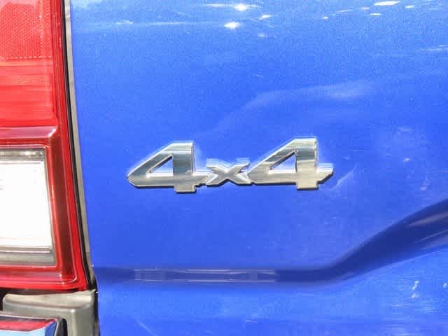 Thumbnail: 2023 Toyota Tacoma - 9