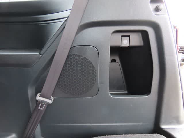 Thumbnail: 2023 Honda Odyssey - 12