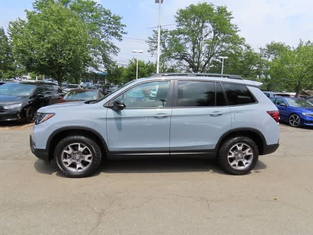 Thumbnail: 2022 Honda Passport - 3
