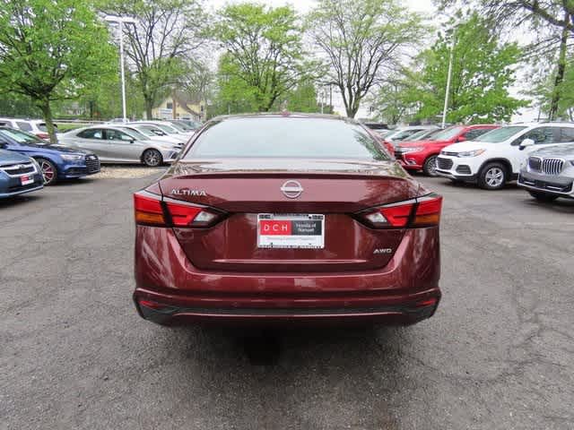 Thumbnail: 2025 Nissan Altima - 5