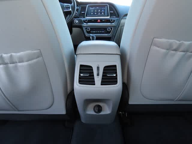 Thumbnail: 2019 Hyundai Sonata - 24