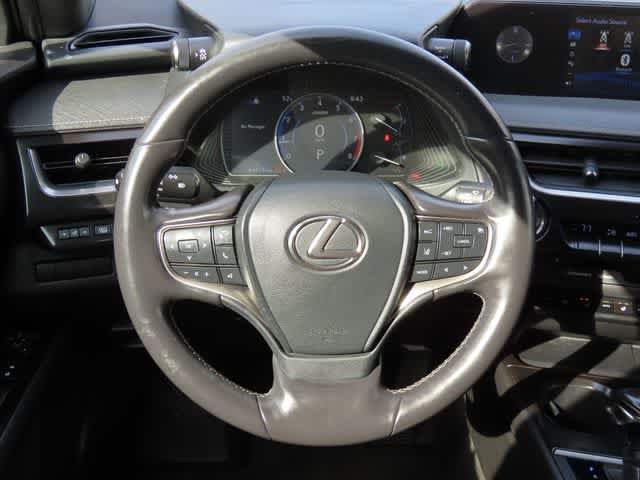 Thumbnail: 2019 Lexus UX - 17