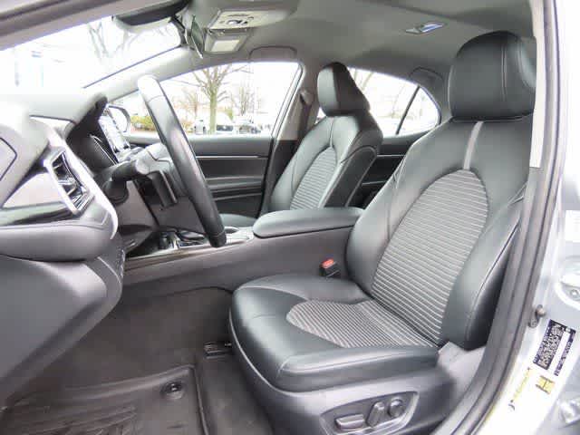 Thumbnail: 2023 Toyota Camry - 11