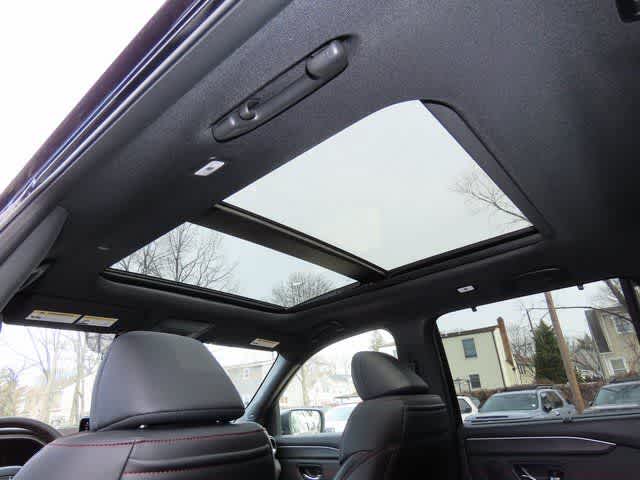 Thumbnail: 2026 Honda Pilot - 18