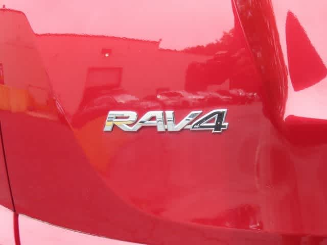 Thumbnail: 2018 Toyota RAV4 - 7