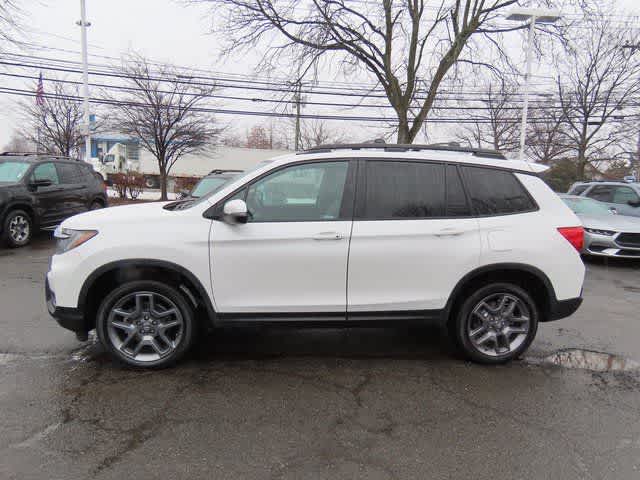 Thumbnail: 2023 Honda Passport - 3