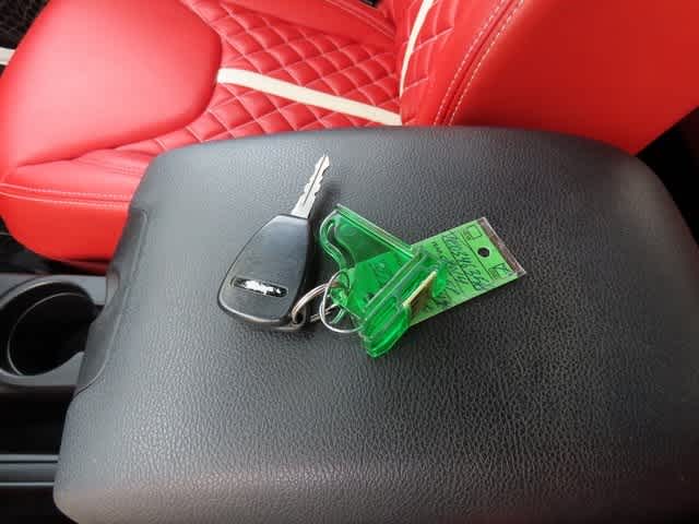 Thumbnail: 2014 Jeep Wrangler - 27