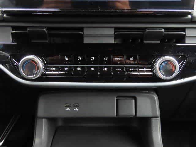 Thumbnail: 2026 Honda Prologue - 21