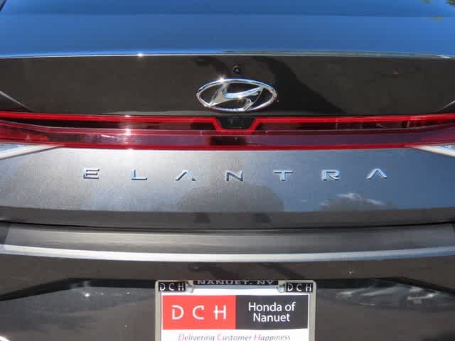 Thumbnail: 2023 Hyundai Elantra - 7