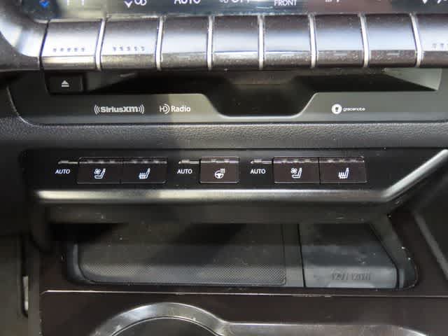 Thumbnail: 2019 Lexus UX - 20