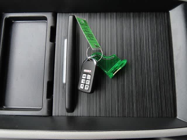 Thumbnail: 2023 Honda Odyssey - 29