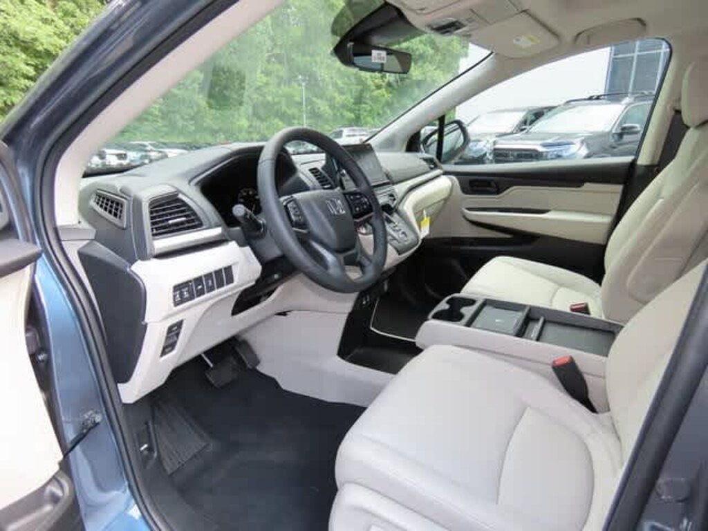 New 2026 Honda Odyssey EX-L Van Passenger