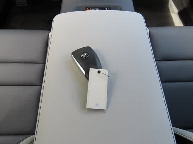 Thumbnail: 2026 Honda Prologue - 26