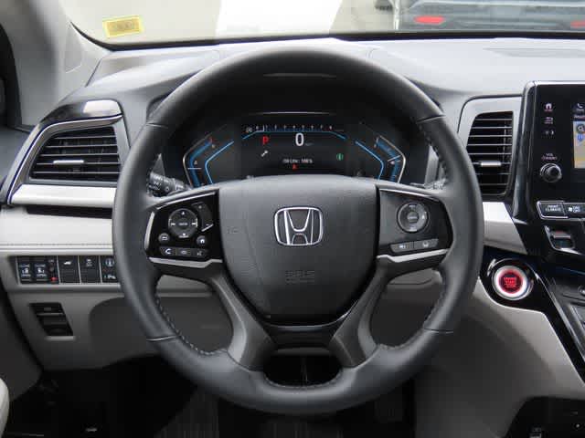 Thumbnail: 2023 Honda Odyssey - 21