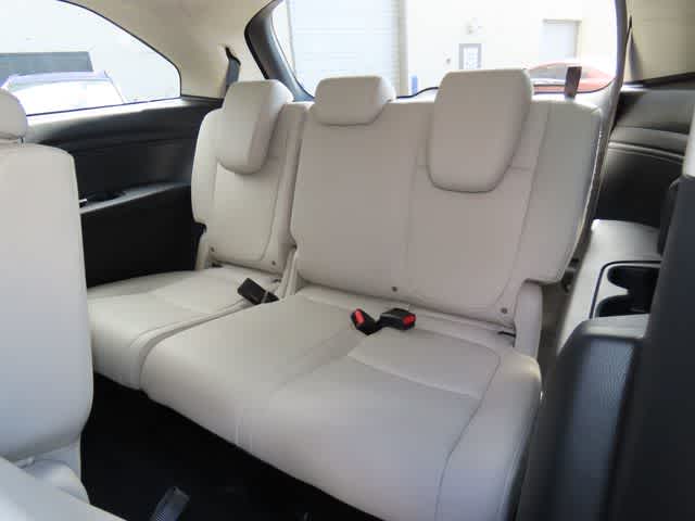 Thumbnail: 2026 Honda Odyssey - 14