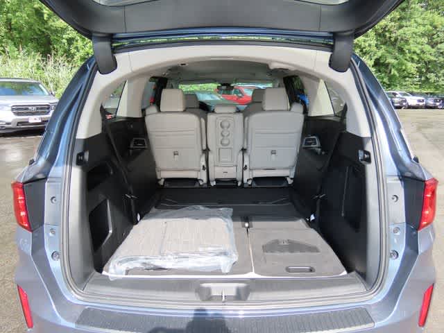 Thumbnail: 2026 Honda Odyssey - 10