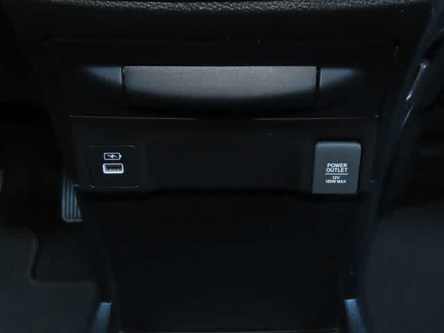Thumbnail: 2023 Honda Odyssey - 22