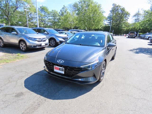 Thumbnail: 2023 Hyundai Elantra - 1