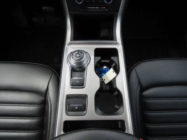 Thumbnail: 2023 Ford Edge - 22