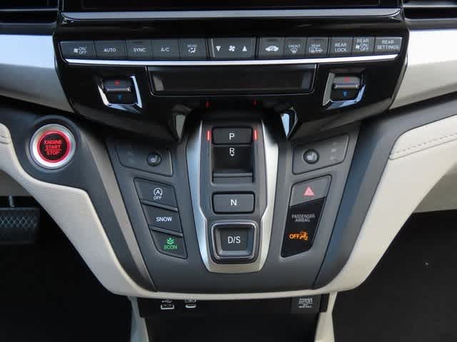 Thumbnail: 2025 Honda Odyssey - 21