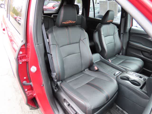 Thumbnail: 2022 Honda Passport - 16