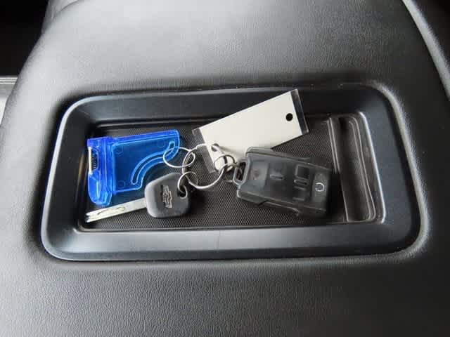 Thumbnail: 2016 Chevrolet Tahoe - 28