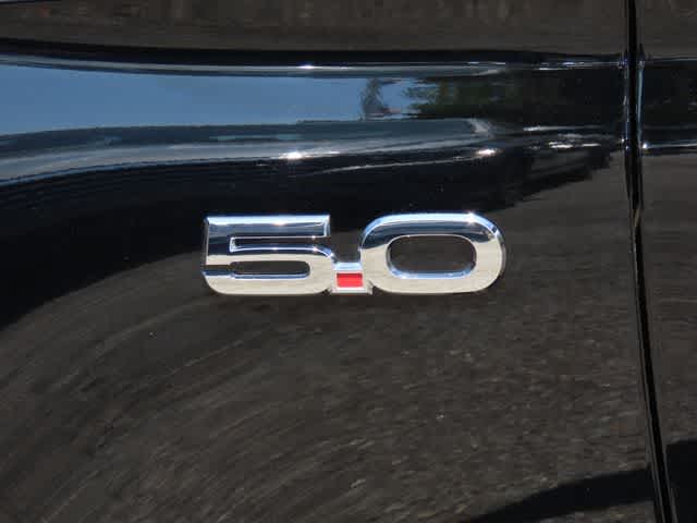 Thumbnail: 2018 Ford Mustang - 8