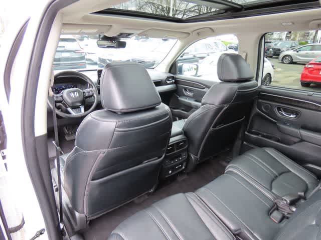 Thumbnail: 2023 Honda Pilot - 17