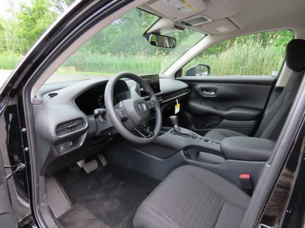 New 2026 Honda HR-V LX SUV
