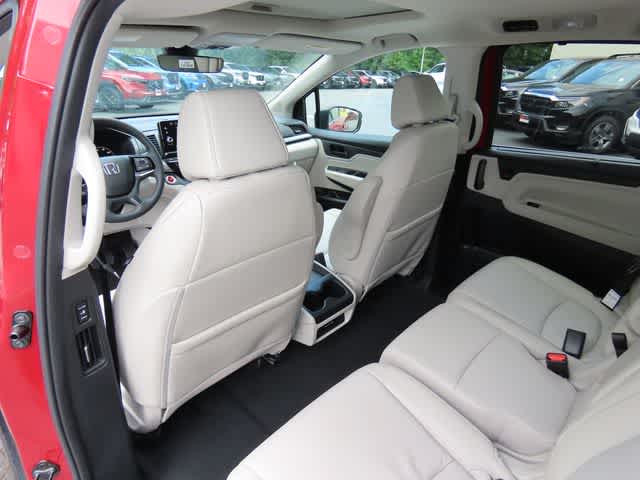 Thumbnail: 2026 Honda Odyssey - 15