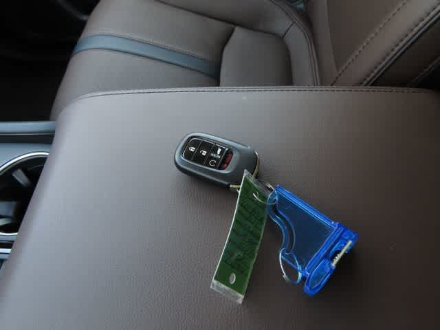 Thumbnail: 2025 Honda Pilot - 34