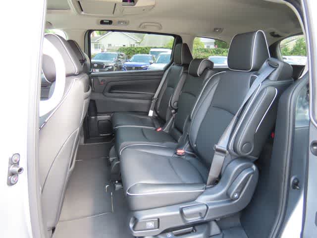 Thumbnail: 2026 Honda Odyssey - 14