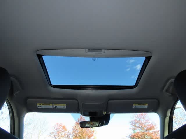 Thumbnail: 2022 Honda Pilot - 25