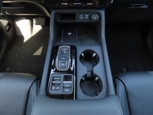 Thumbnail: 2025 Honda Pilot - 22