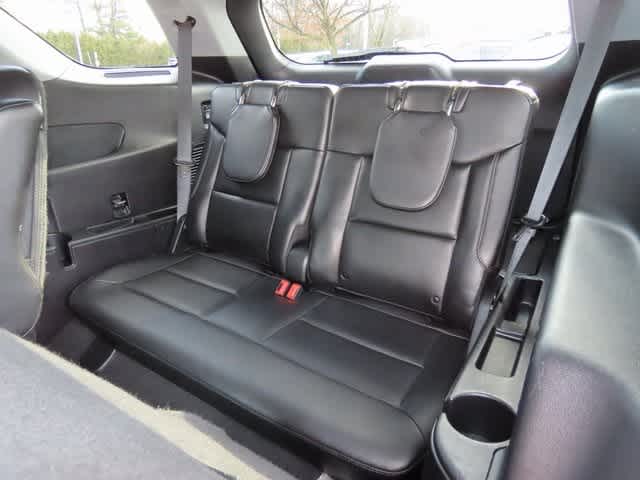 Thumbnail: 2022 Ford Explorer - 16