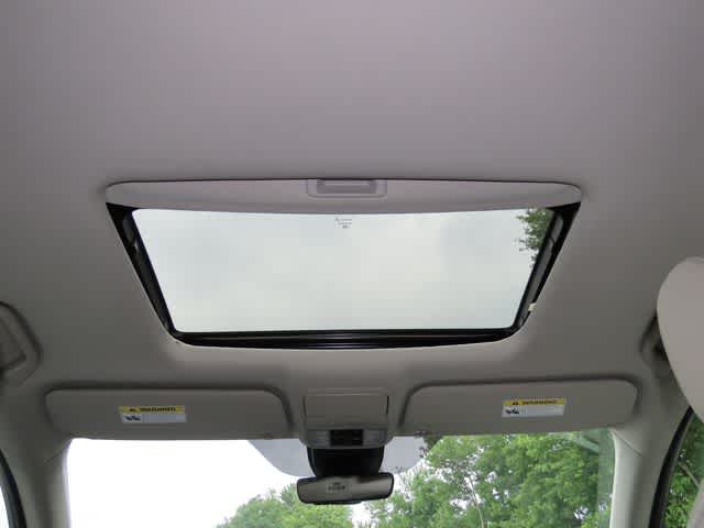 Thumbnail: 2026 Honda Odyssey - 25