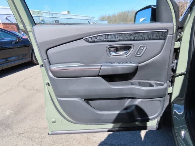 Thumbnail: 2026 Honda Passport - 15